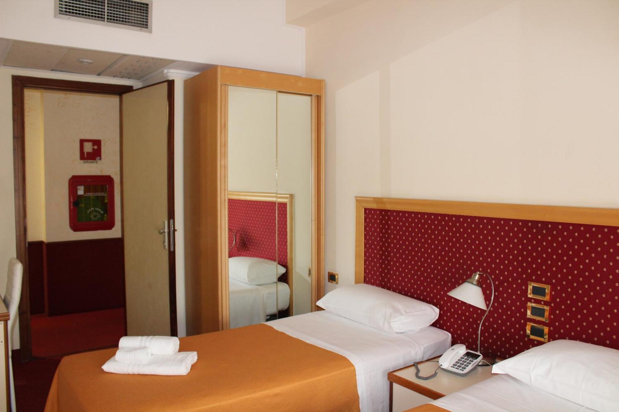 Hotel Palace Masoanri'S Реджо-ди-Калабрия Экстерьер фото